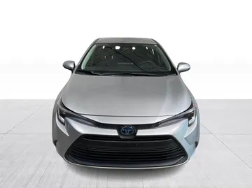2025 Toyota Corolla - image 7