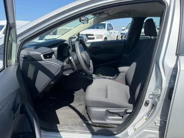 2025 Toyota Corolla - image 8