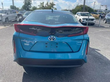 2022 Toyota Prius Prime - image 6