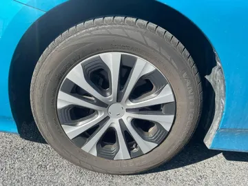2022 Toyota Prius Prime - image 7