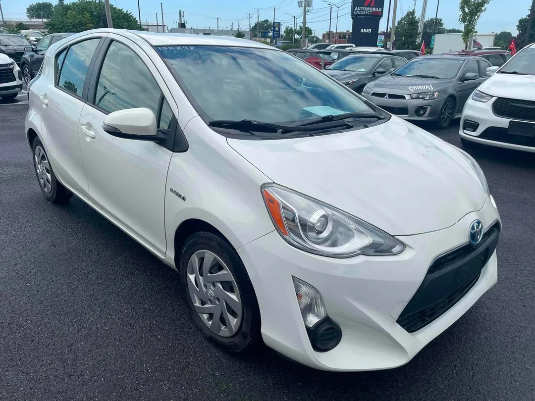 2015 Toyota Prius c