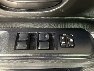 2015 Toyota Prius c - image 18