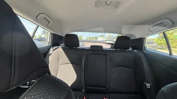 2022 Toyota Prius - image 9