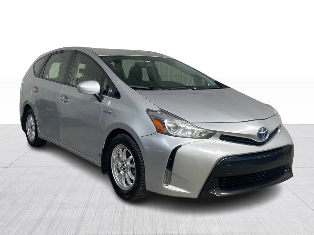 Toyota Prius v 2017 à vendre - photo 1