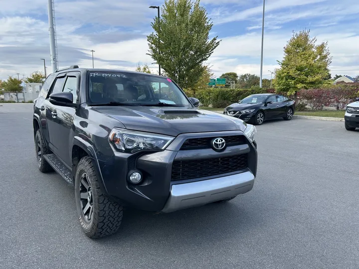 2018 Toyota 4Runner - main image