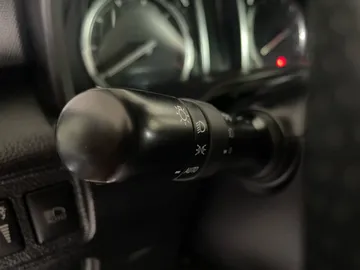 2021 Toyota 4Runner - image 19