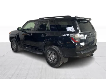 2021 Toyota 4Runner - image 11
