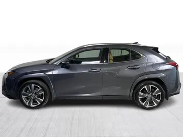 2024 Lexus UX - image 10