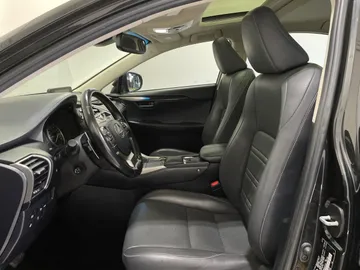 2019 Lexus NX - image 3
