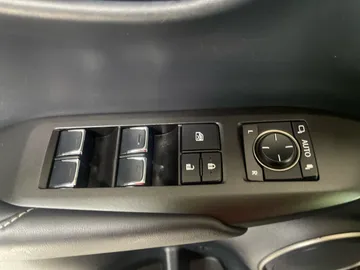 2019 Lexus NX - image 27
