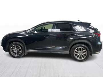 2019 Lexus NX - image 10