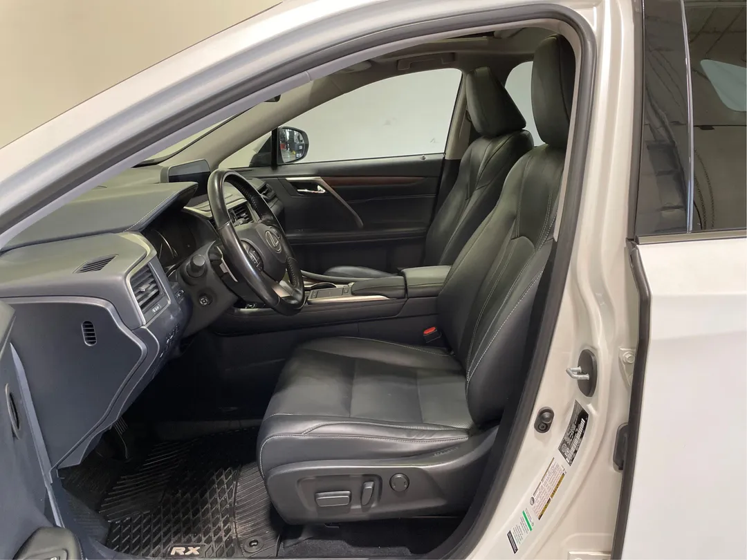 2021 Lexus RX — photo 3