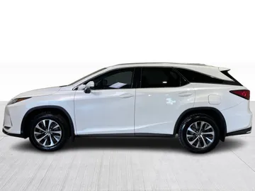 2021 Lexus RX - image 10