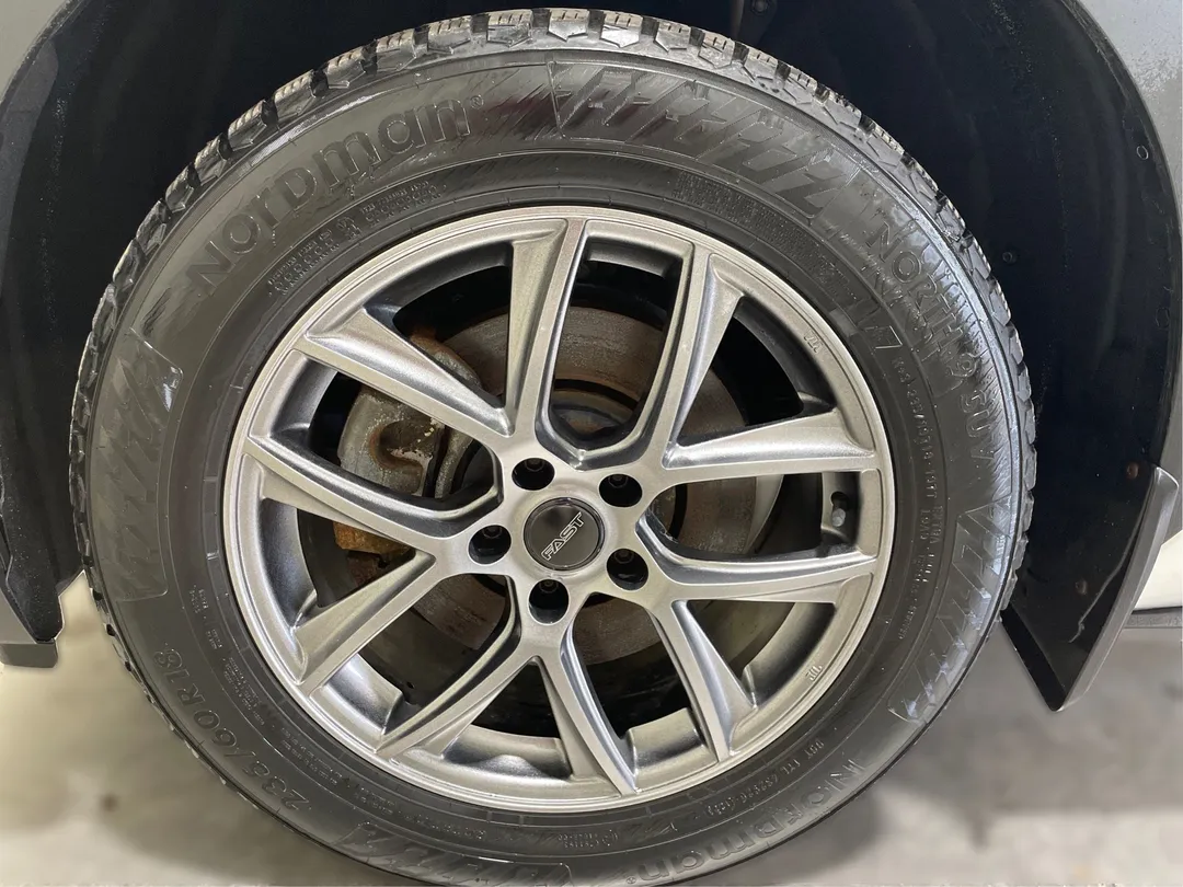 2023 Toyota BZ4X — photo 5