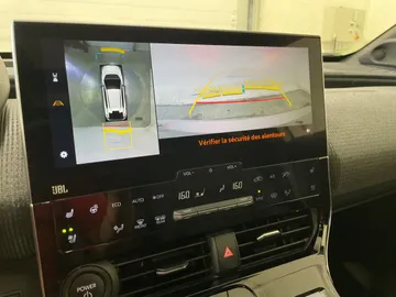 2023 Toyota BZ4X - image 20