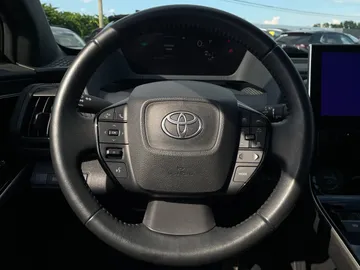 2024 Toyota BZ4X - image 17
