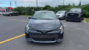2022 Toyota Corolla - image 2