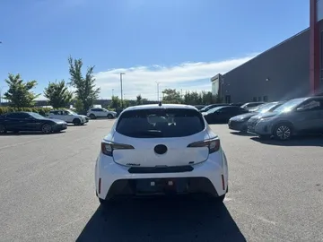 2022 Toyota Corolla - image 6