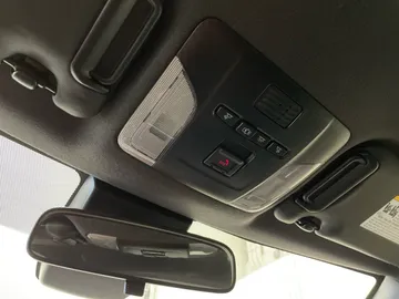 2022 Toyota Corolla - image 16