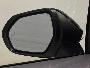 2022 Toyota Corolla - image 19