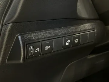 2022 Toyota Corolla - image 30