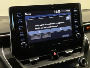 2022 Toyota Corolla - image 25