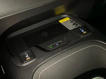 2022 Toyota Corolla - image 26