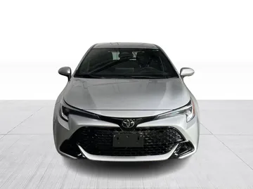 2025 Toyota Corolla - image 8
