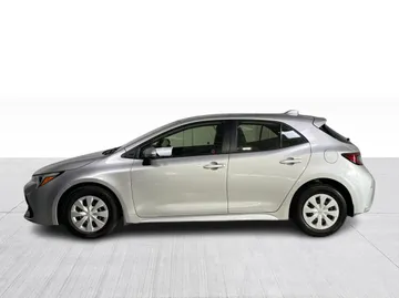 2025 Toyota Corolla - image 10