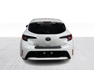 2025 Toyota Corolla - image 10