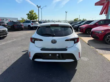 2025 Toyota Corolla - image 6