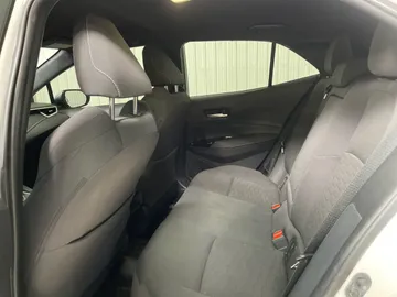 2025 Toyota Corolla - image 13