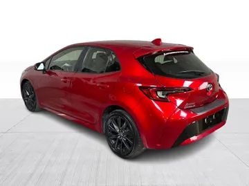 2024 Toyota Corolla - image 10