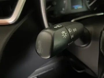 2024 Toyota Corolla - image 17