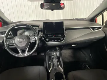 2024 Toyota Corolla - image 4