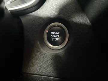 2024 Toyota Corolla - image 21