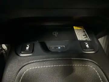 2024 Toyota Corolla - image 23