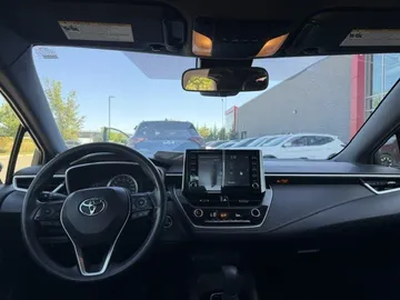 2019 Toyota Corolla - image 7