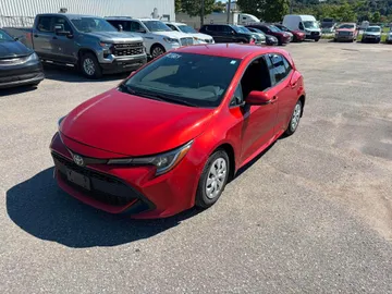 2019 Toyota Corolla - image 3