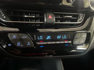 2021 Toyota C-HR - image 19