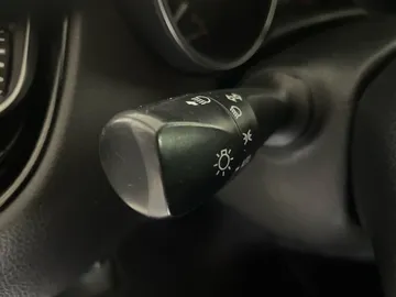 2021 Toyota C-HR - image 17