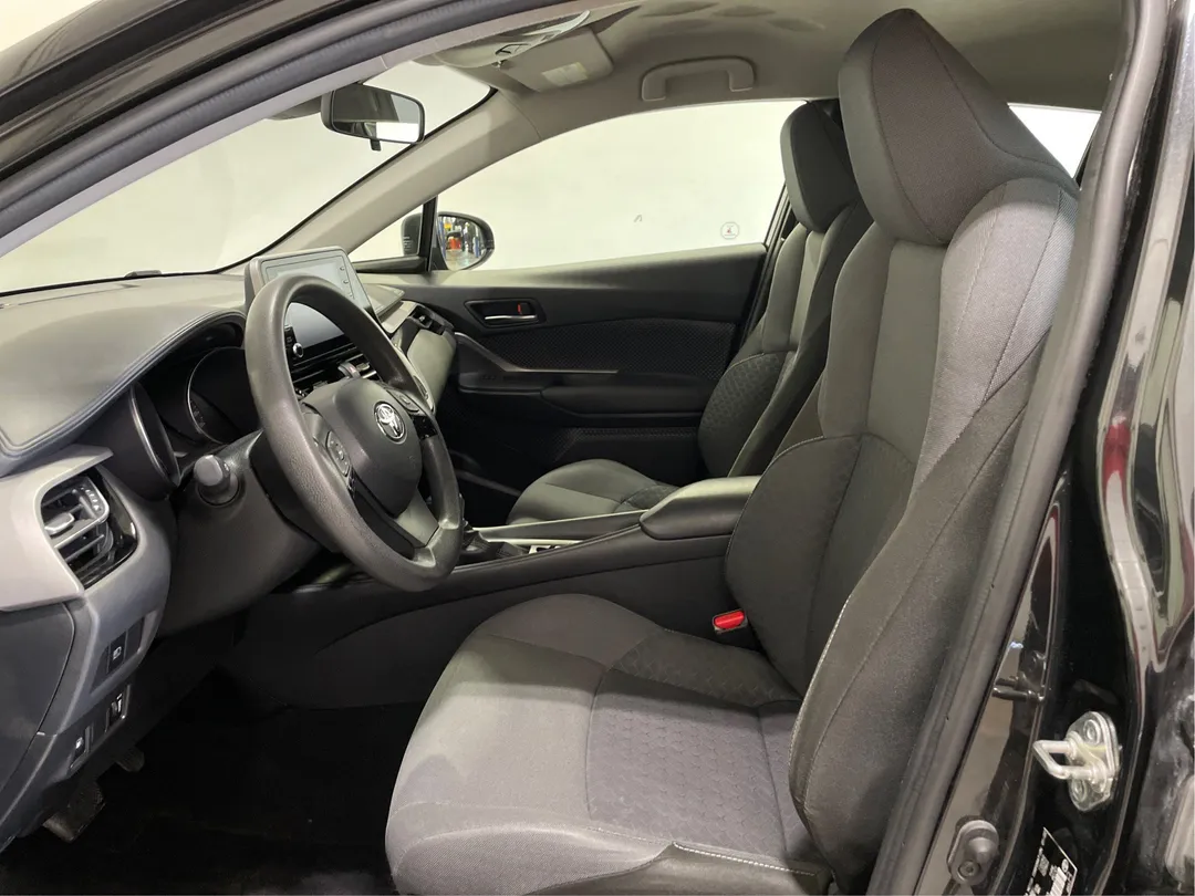 2022 Toyota C-HR — photo 3
