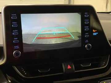 2022 Toyota C-HR - image 17