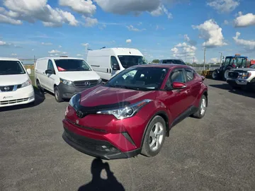 2019 Toyota C-HR - image 3