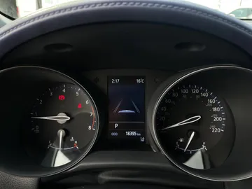 2021 Toyota C-HR - image 15