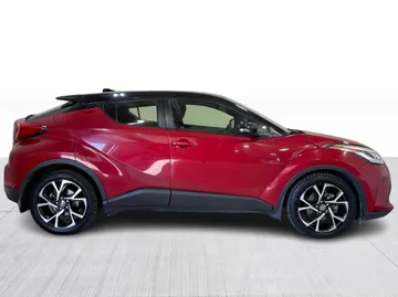 2022 Toyota C-HR - image 2