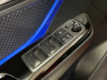 2022 Toyota C-HR - image 22