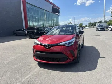 2022 Toyota C-HR - image 3