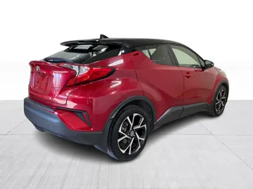 2022 Toyota C-HR - image 14