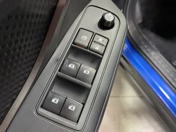 2019 Toyota C-HR - image 20